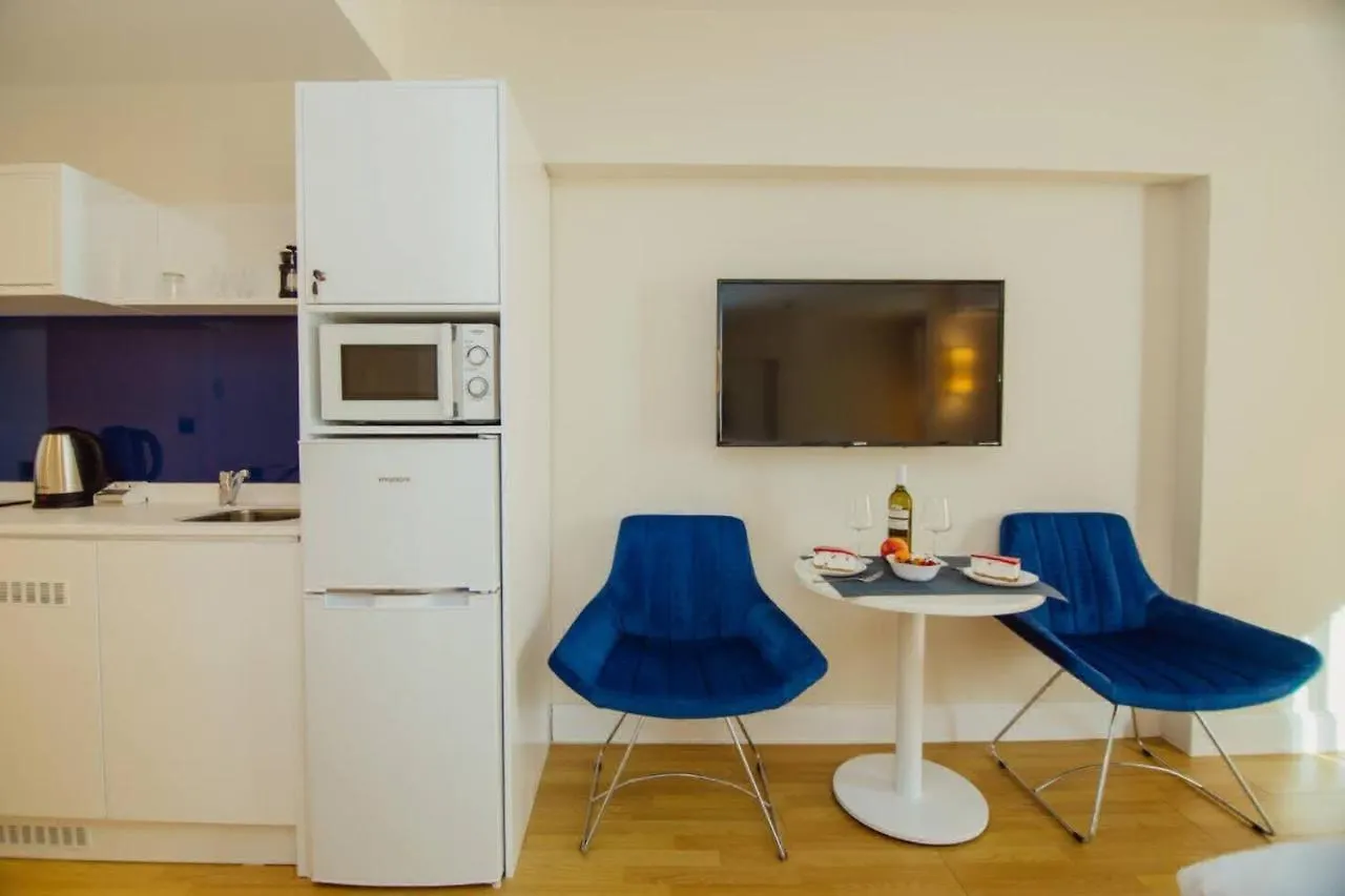 Superior Apartments Orbi City Sea View Батуми 5*,