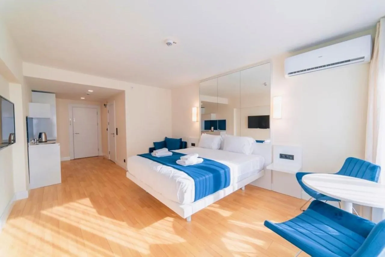 Superior Apartments Orbi City Sea View Батуми