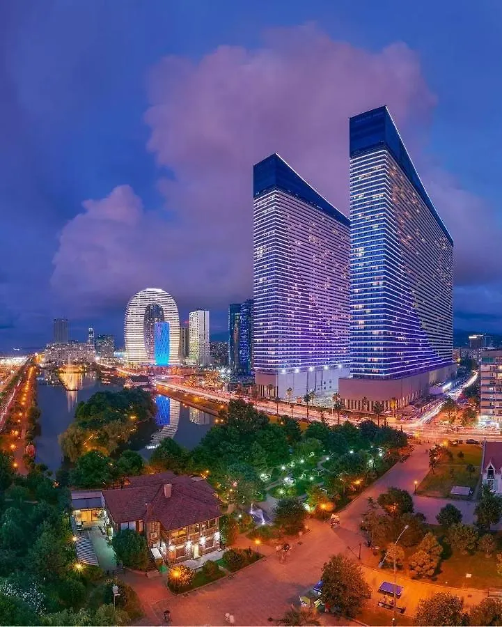 Superior Apartments Orbi City Sea View Батуми